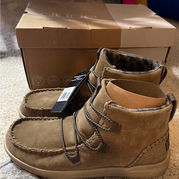 Hey Dude Shoes Hey Dude Eloise Suede Chestnut Boots Poshmark